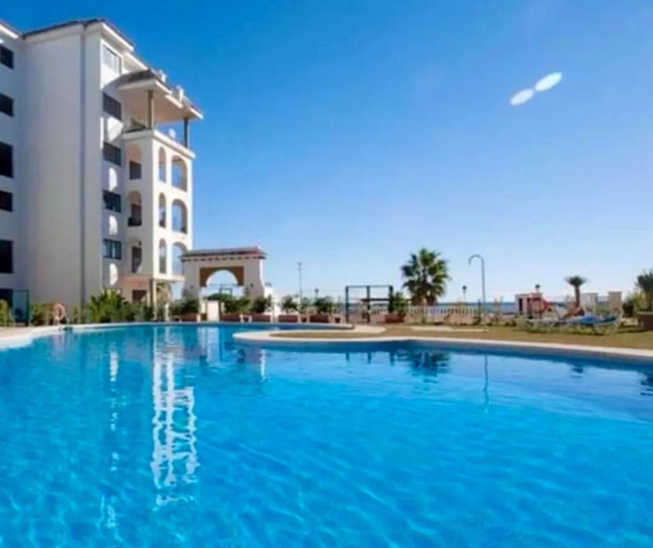 Residencial Marina Duquesa Apartment Manilva